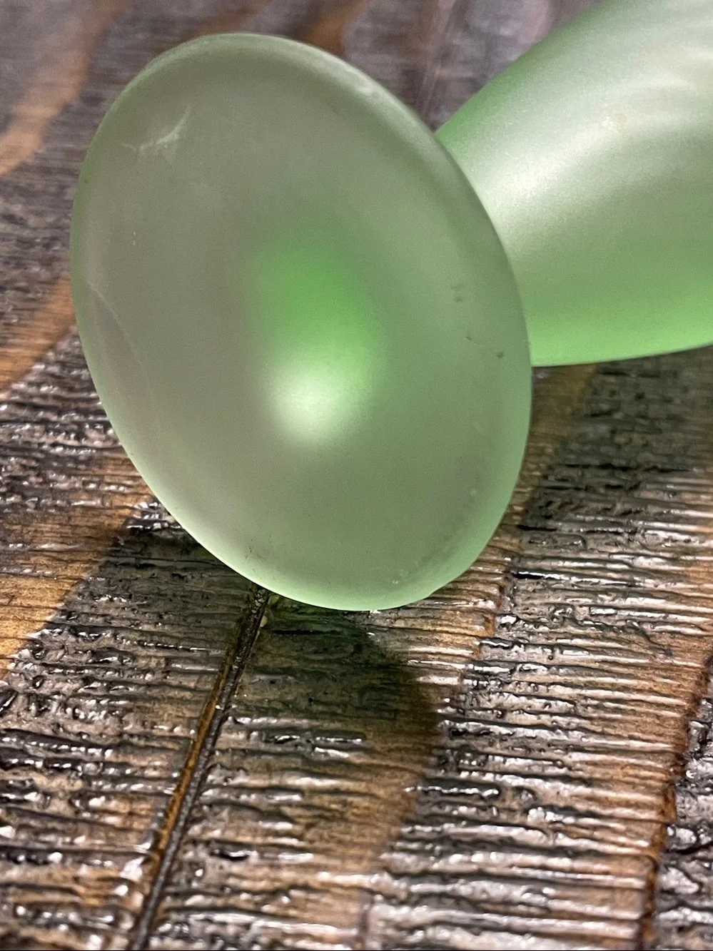 New Martinsville Vtg 1930s Bud Vase Satin Green Art Deco